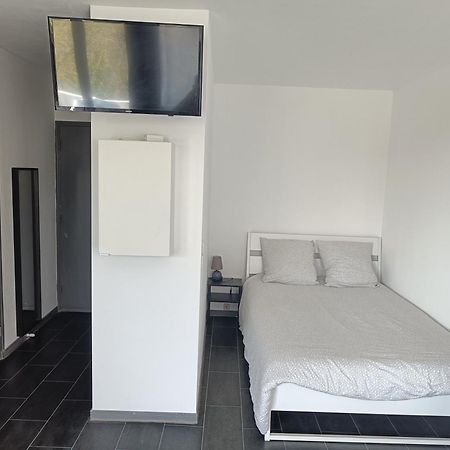 Studio Equipe Pres De Paris Argenteuil Eksteriør billede