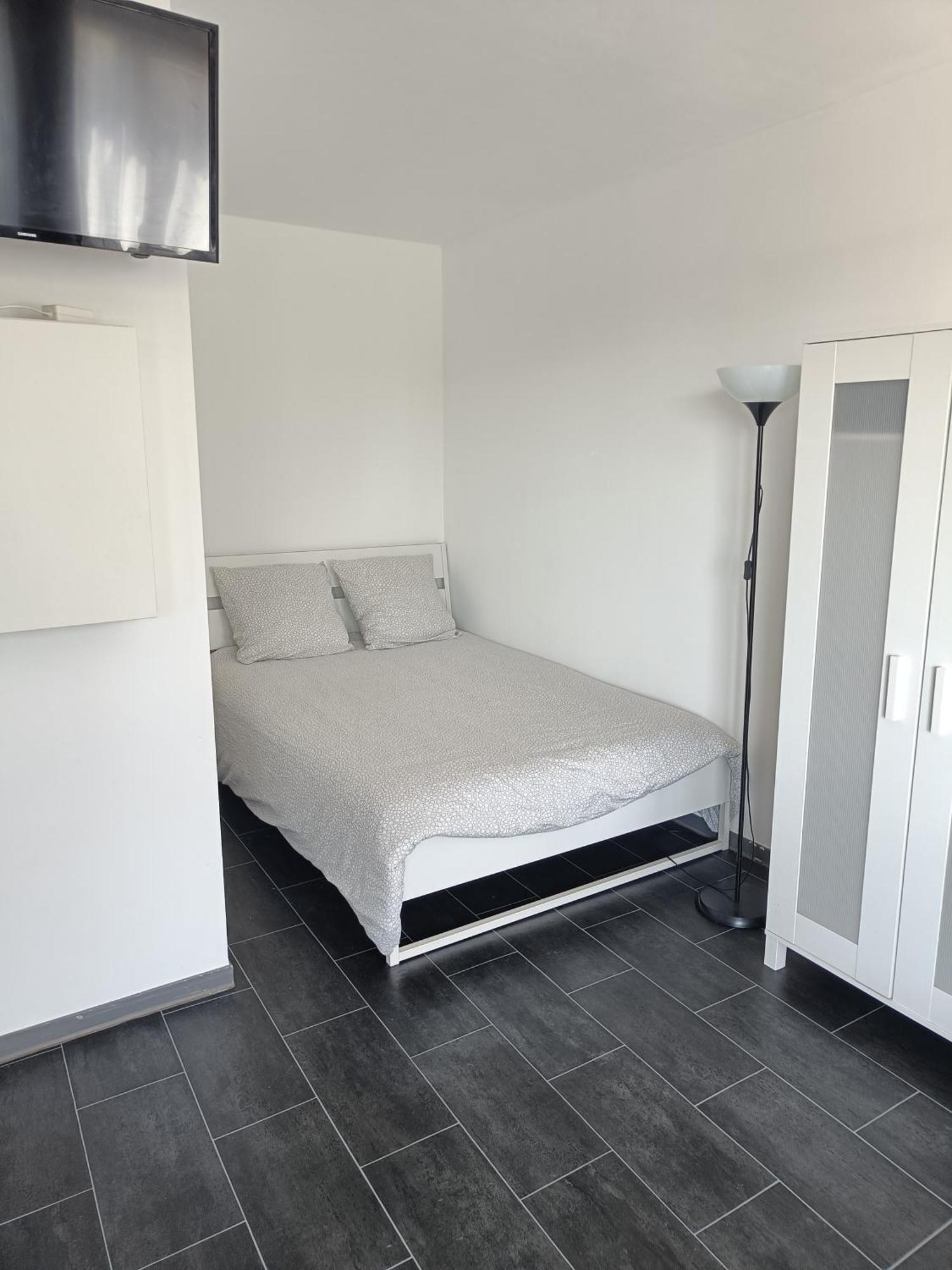 Studio Equipe Pres De Paris Argenteuil Eksteriør billede